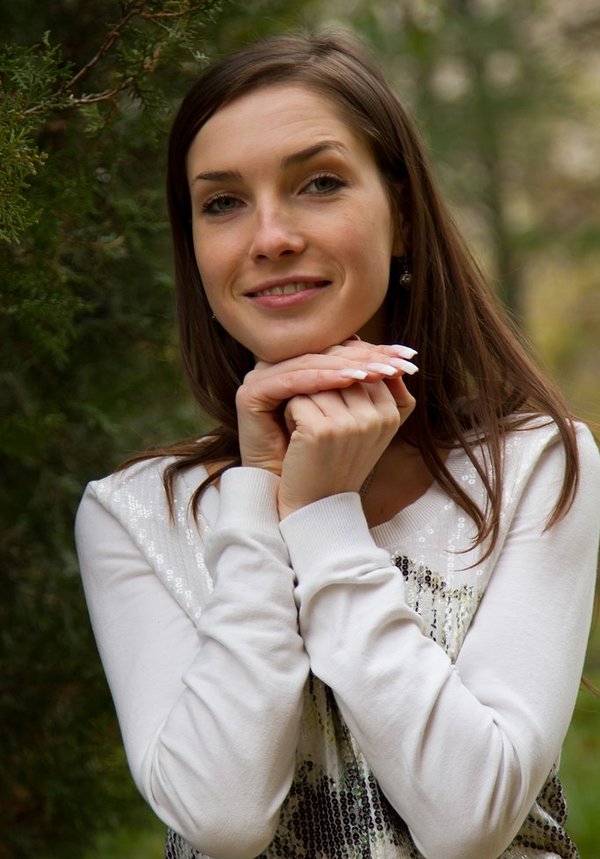 Елена, 19